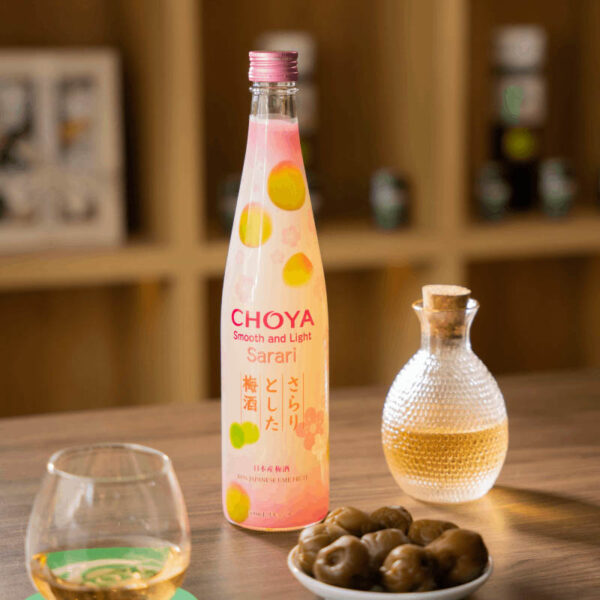 chai rượu mơ nhật choya sarari smooth and light